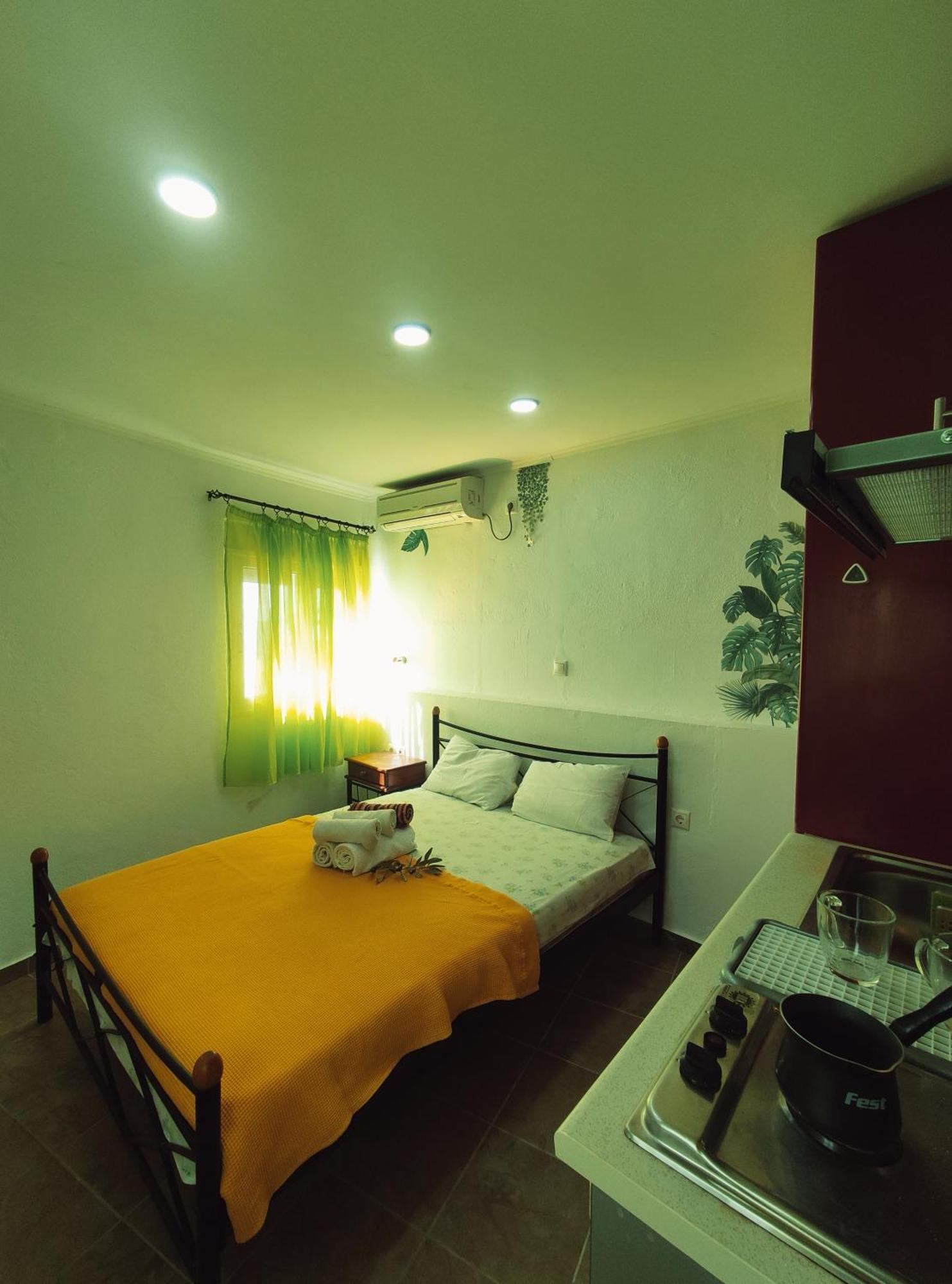 Rena'S Rooms Μελίντα Melinta Habitación foto