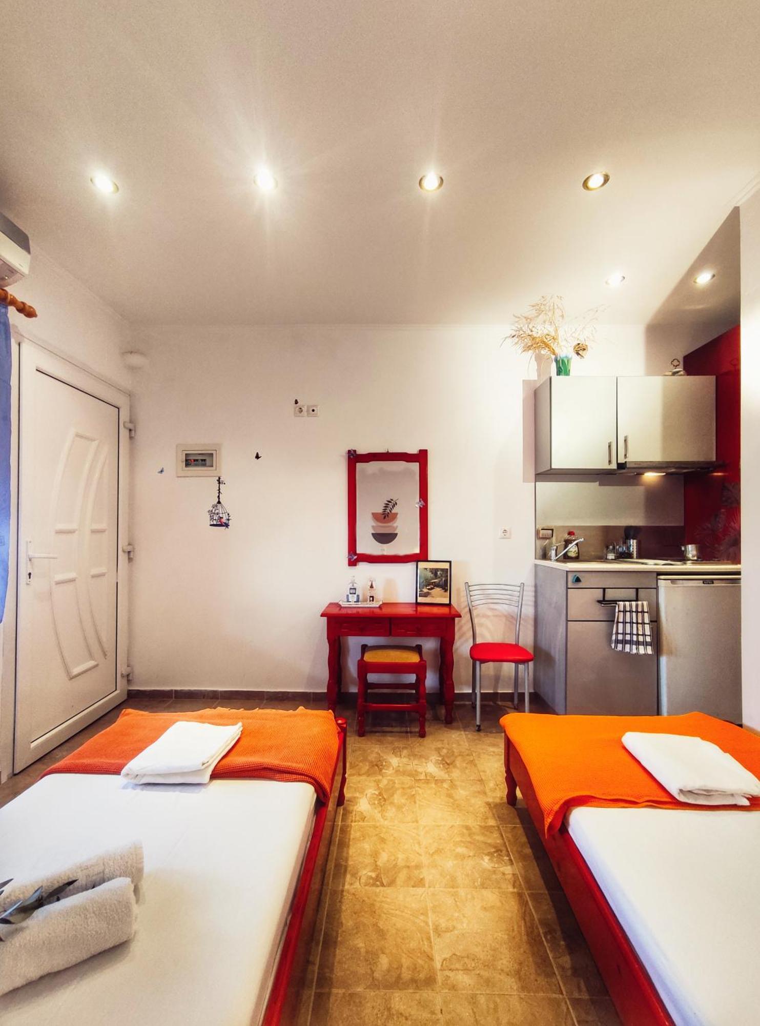 Rena'S Rooms Μελίντα Melinta Habitación foto