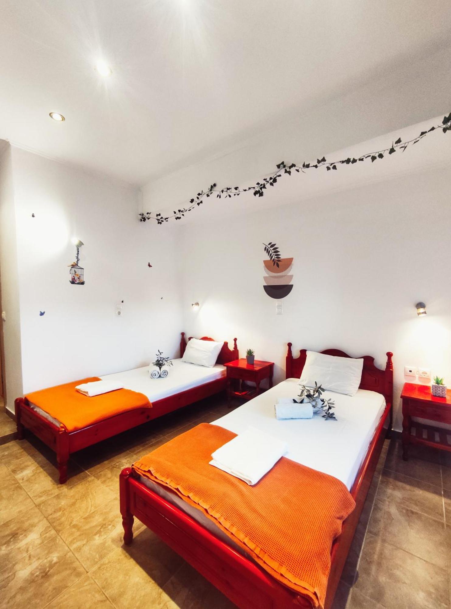 Rena'S Rooms Μελίντα Melinta Habitación foto