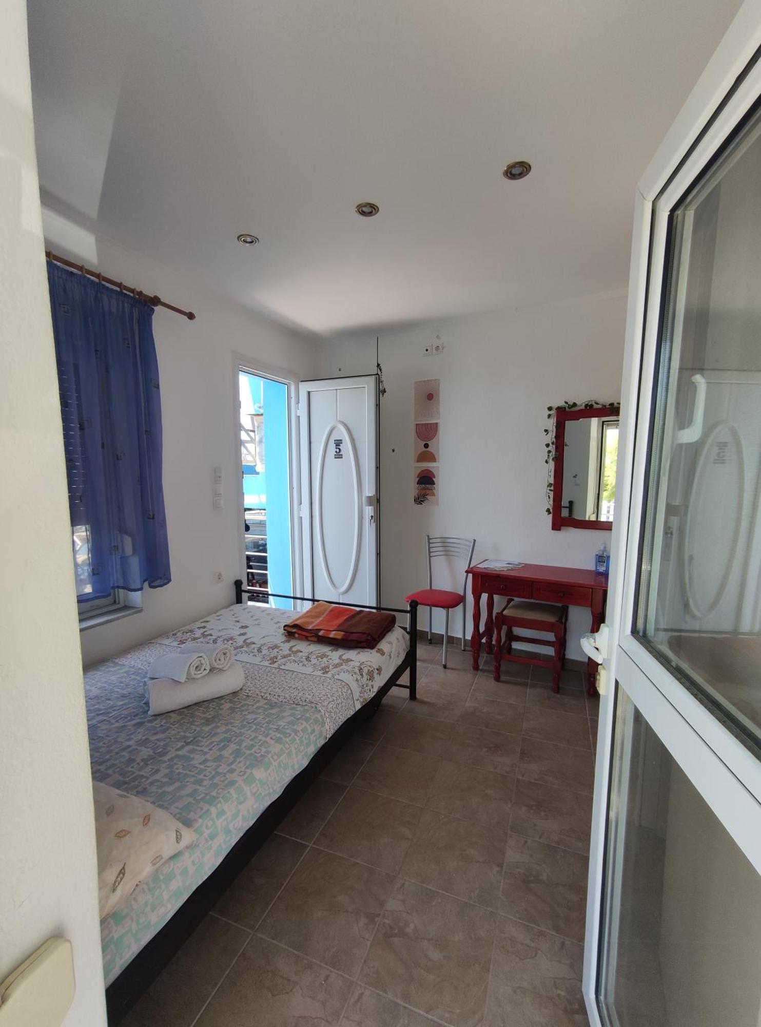 Rena'S Rooms Μελίντα Melinta Habitación foto