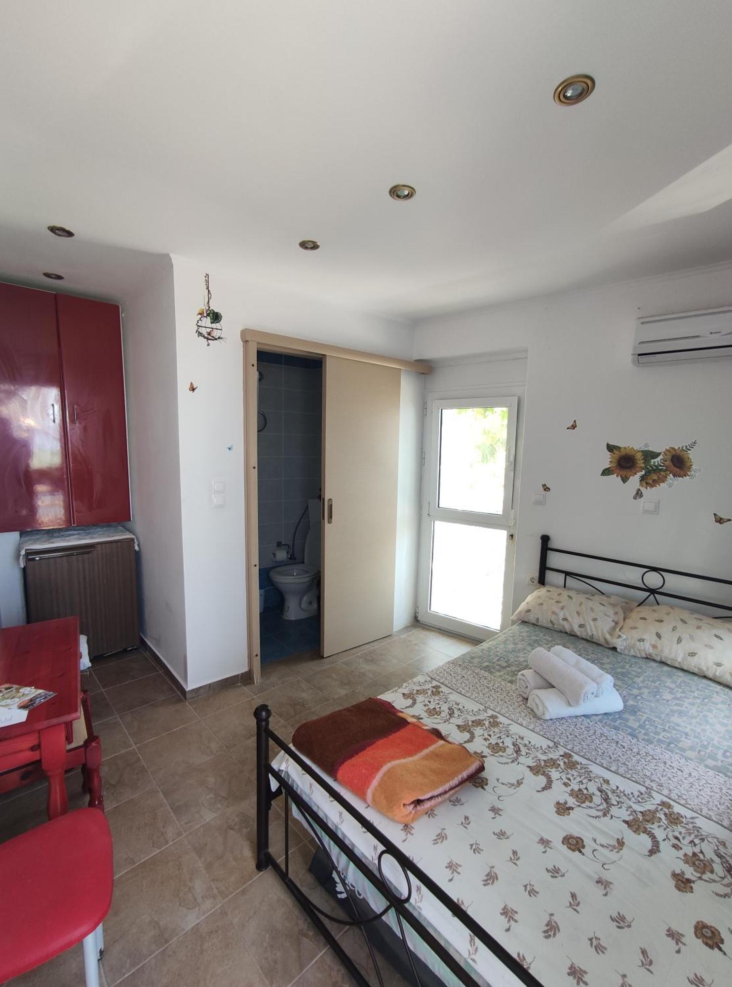 Rena'S Rooms Μελίντα Melinta Habitación foto